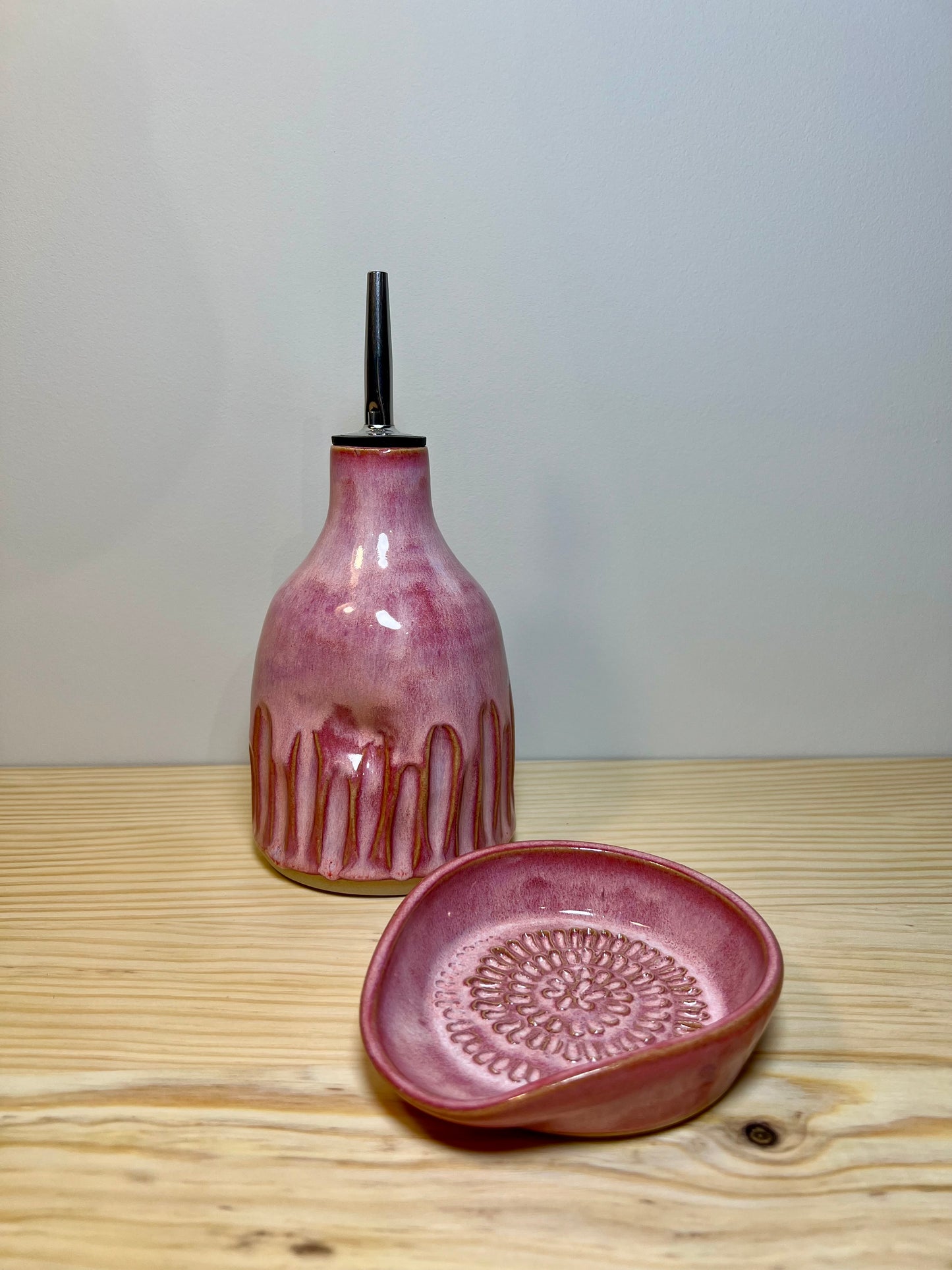 Oliefles + knoflook grater lepelhouder set